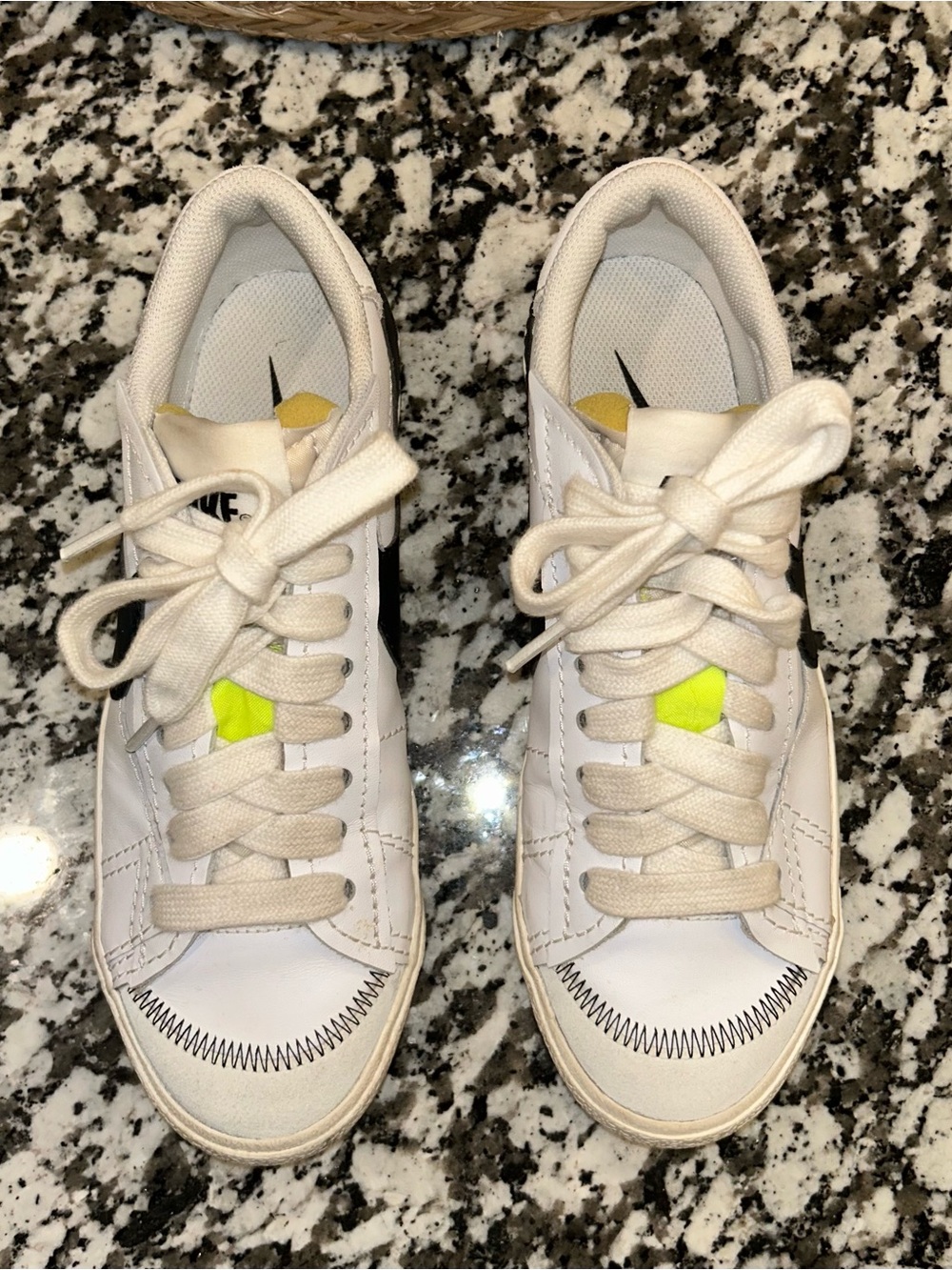 Nike Women's White Blazer Low 77 Jumbo size 9